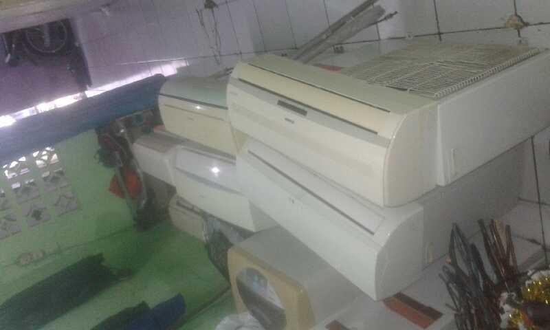 A8513f3ef9dcacbb