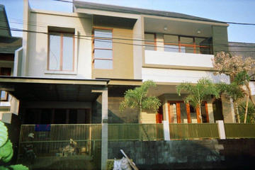 rumah tinggal di Jl cibitung 2 kebayoran baru jaksel