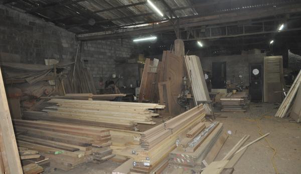 Bengkel kayu 001