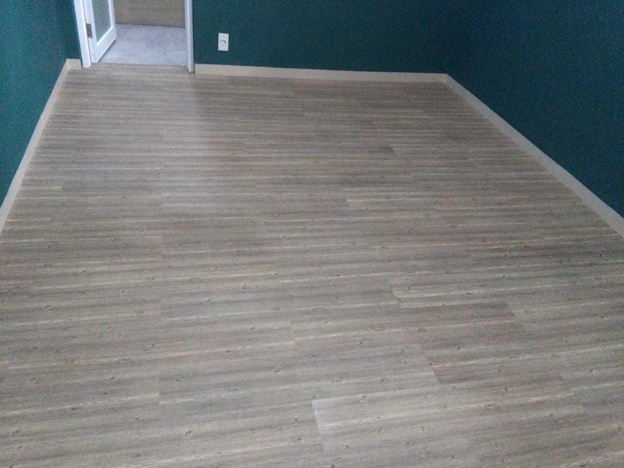 0259f28113744e7d