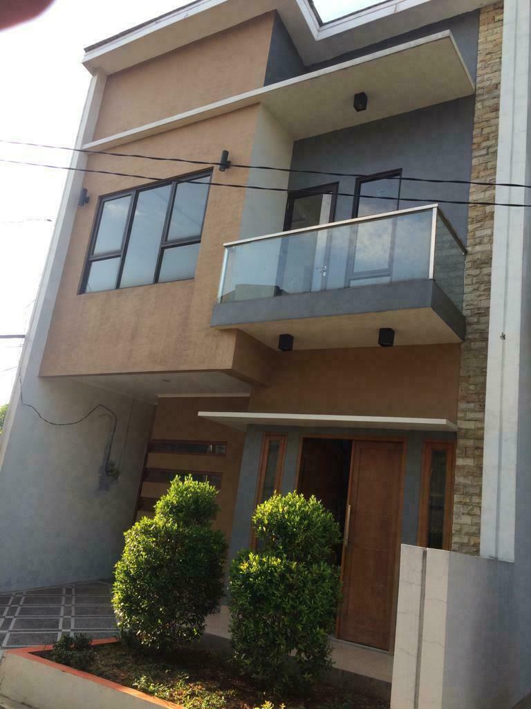 Jatikramat indah 2 , bekasi