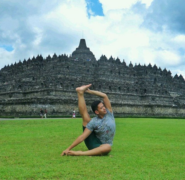 Fireshot capture 102   aditya dardya on instagram   yoga    https   www.instagram.com p baktxneu2dp 