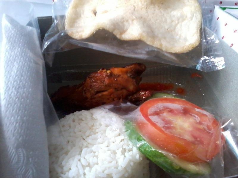 Ayam bakar kalasan nasi boks