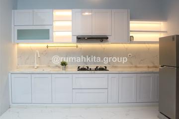 Kitchen set Ibu Putri - Perum Mandiri Residence, Krian. 