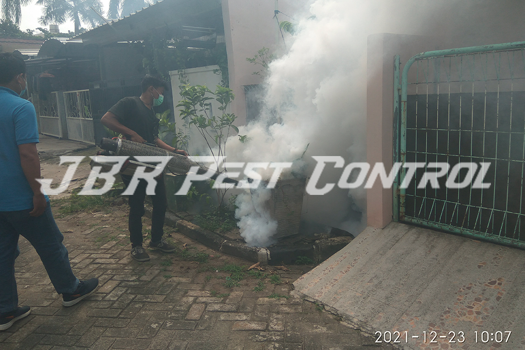 Fogging Nyamuk di Medan Satria Bekasi