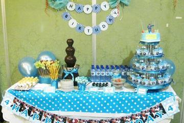 Blue Polkadot Dessert Table
