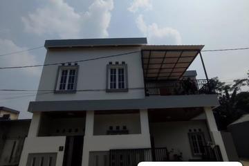 hasil renovasi rumah 2 lantai