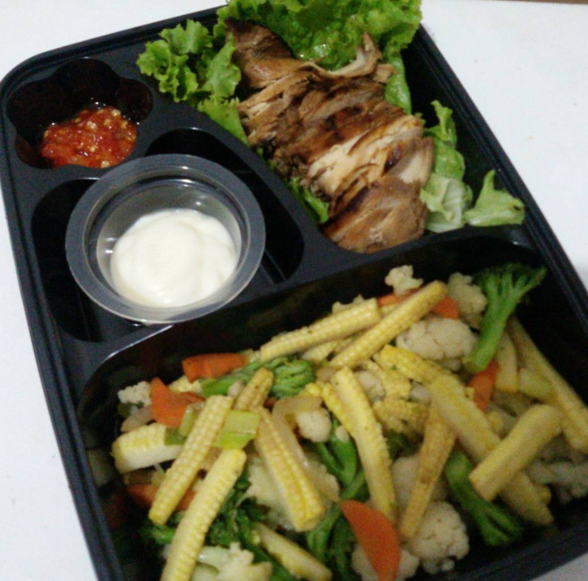 Fireshot capture 890   catering dietmayo bento harian on    https   www.instagram.com p bcl4 7 cjmh 
