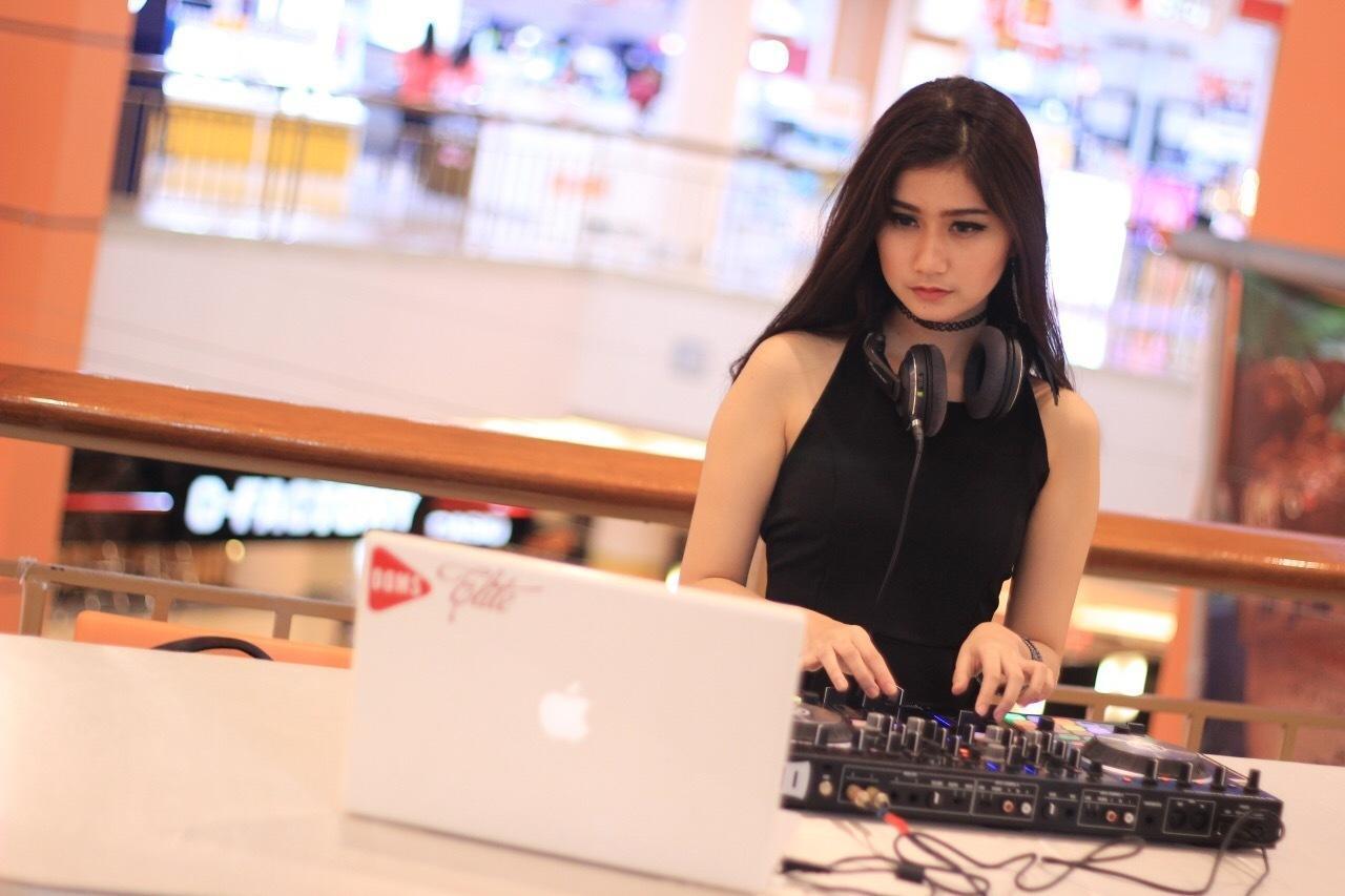 Dj alfira