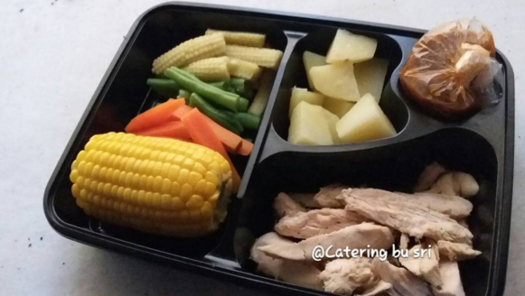 Fireshot capture 1460   catering ibu sri on instagram       https   www.instagram.com p bdfresntkmx 