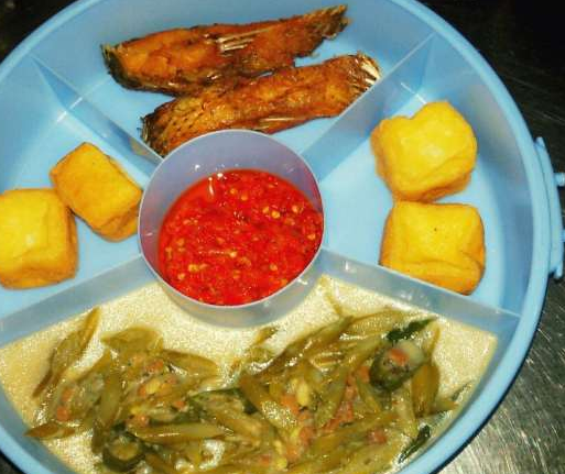 Fireshot capture 1956   235842167 5 644x461 catering harian d    http   im2.olx.biz.id images olxi