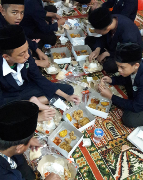 Fireshot capture 91   diah catering on instagram   indah    https   www.instagram.com p bjualpsj0qi 