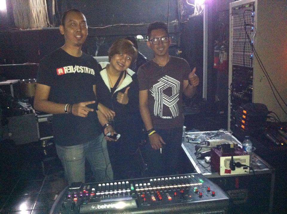 Tim sanitasi sinabung 2014. 2