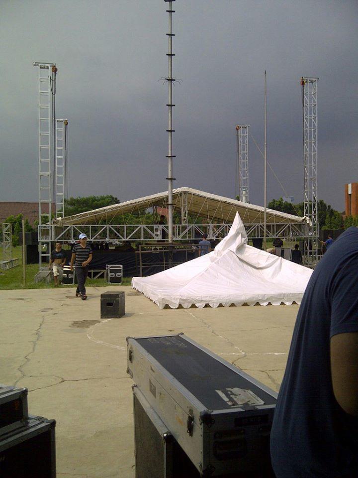 Production lapangan bola yasporbi tebet... loading pensi arscey yasporbi