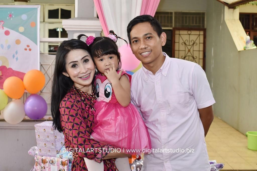 Foto ulang tahun alea06
