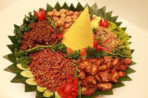 Nasi tumpeng6