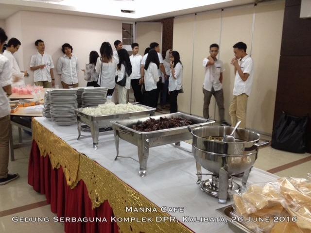 Catering gedung serbaguna komplekdpr 3