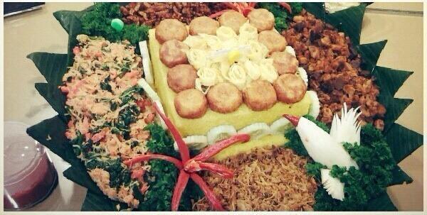 Tumpeng 8