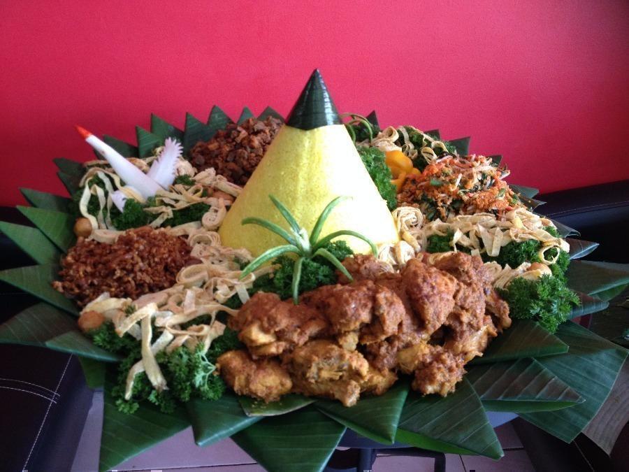 Tumpeng 12