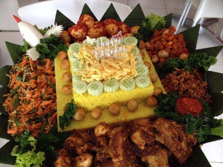 Tumpeng 13