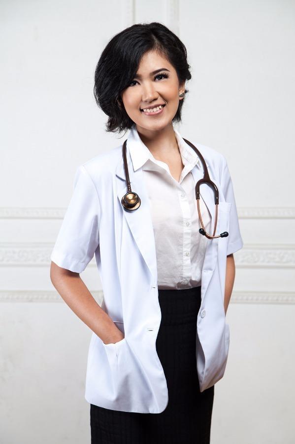 Personalyearbookphotos  4 