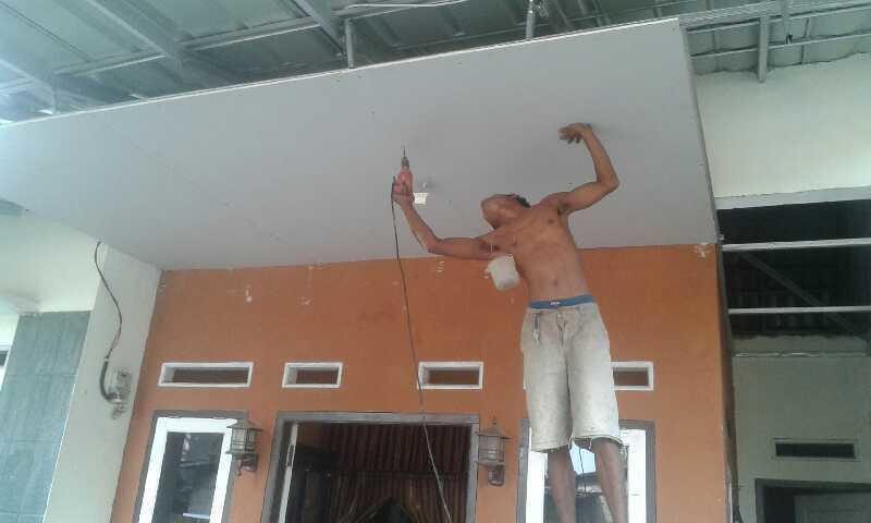 pertukangan jasa tenaga dan material borongan