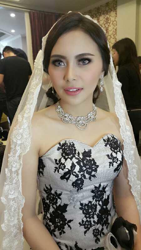 Makeup 20170419072051 save1493784111257