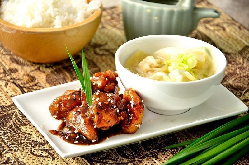 Sesame chiken and wonton